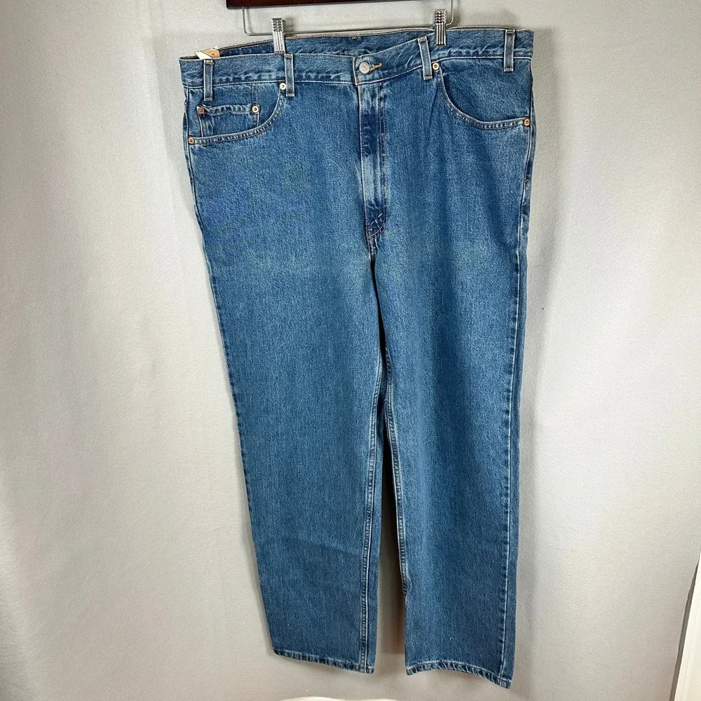 NWT Levi's 550 Jeans Mens 42x32 Blue Relaxed Fit Medium Wash Denim Red Tab